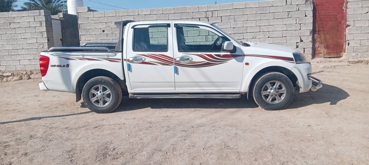 السلام عليكم كريت ويل وضع شركه مكفوله ما عده خشم البنيد بيي طخه بصيطه رقم قادسيه بسمي لمته ماتريد داور سنويه جديده رقم انكليزي كير مكينه حداديه جديده كهربايات  شرط سياره جاهزه موديل ٢٠٢١ سياره خير من الله السعر ١١٨ وبيه مجال ***********
