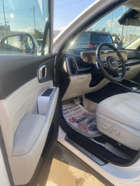 سورنتو ٢٠٢٤ • ١٧٠٠٠ كم • ٦ سلندر