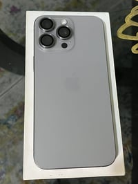 ايفون ١٥ برو ماكس • ٢٥٦ • بطاريه ٨٧