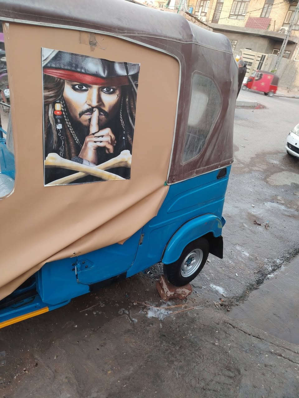 سلام عليكم للبيع كفاله  تكتك مال بيت شهد الله ماء متعوبه 11كنار محسوبه عل 23  محرك  اكسن كفاله عامه  رقم وسنويه بسمي مدور ثلني يوم هسزه دخله شراي تصاله   *********** مكاني كربلاء حيل مهندسين
