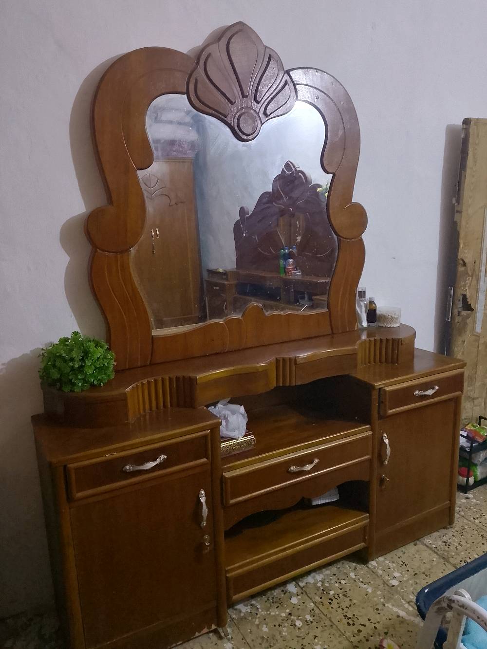 غرفه اخشاب ام 5بيبان صاج ثقيل
*********** 