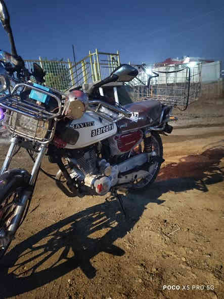 السلام عليكم 
موطور سيفان 

2020
نشاطه فول 
خمسه كير 

اشاير شقاله

باتري جديد 

***********
