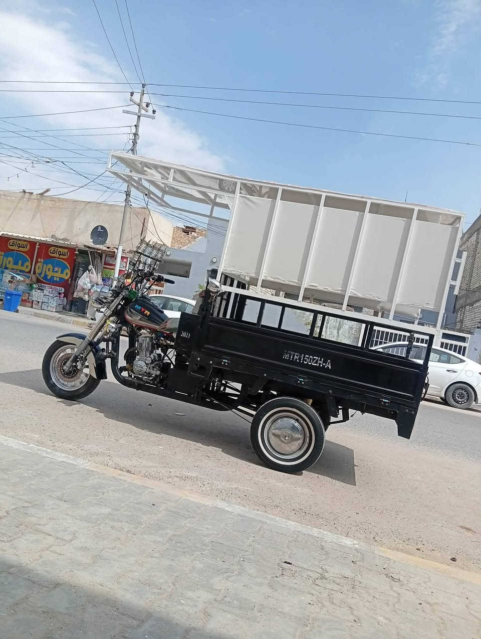 سلام عليكم ستوته مديل 21مروس فقط فقط مكينه 26كلشي جديد كامله مو فارغه. دز صور ستوتك بل تعاليق حسب لقناعه. اكسن مقفل صالنصه جديده كبات تواير جدد كلشي جديد اوراق اصولي.


**إذا كنت صاحب هذا الإعلان وتريد حذفه لأي سبب، رجاءا أرسل رسالة إلى الدعم الفني**