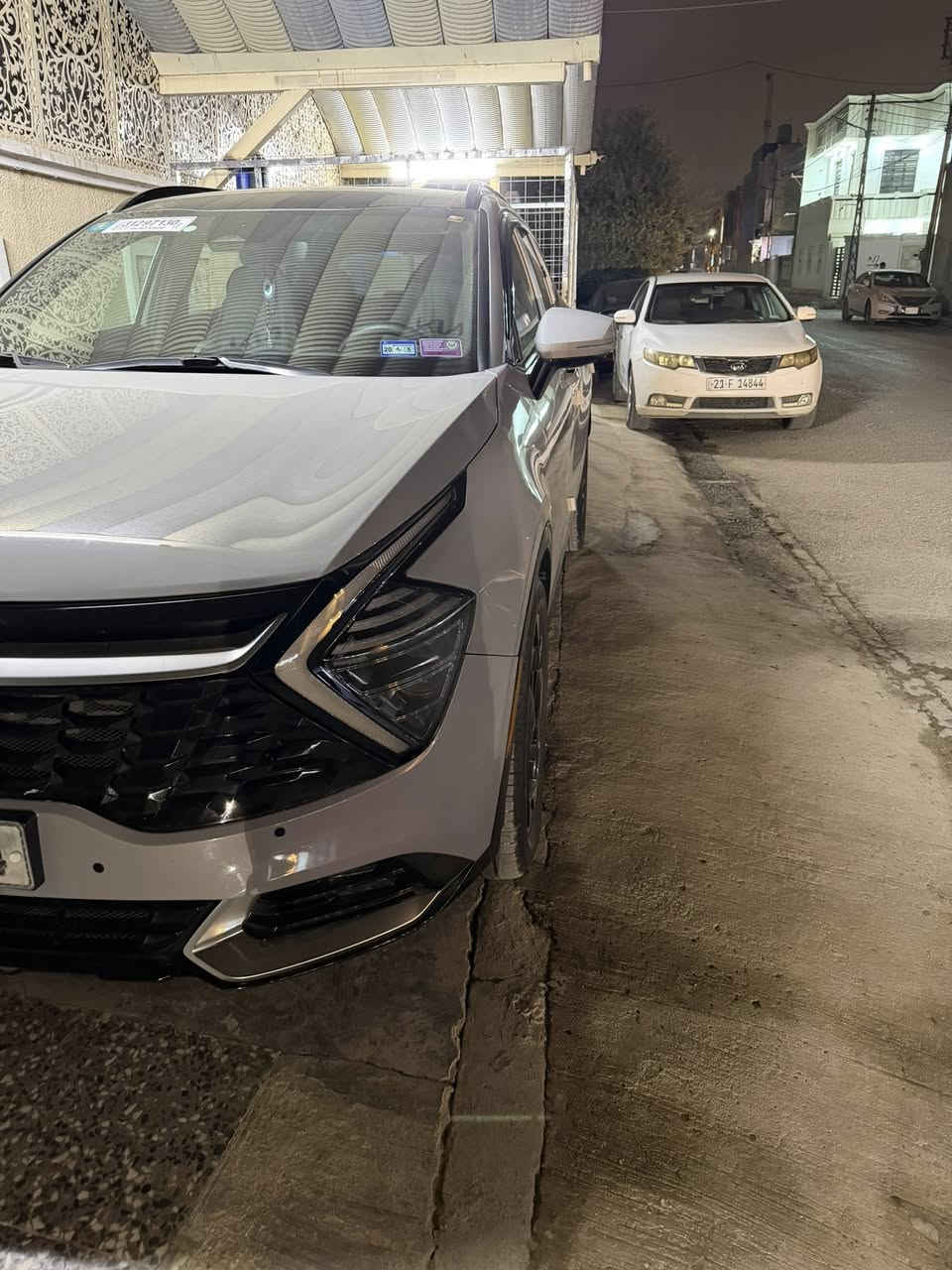 سلام عليكم سبورتج برستيج ماكو داعي نذكر مواصفات موديل 2023 باسمي رقم بغداد حادث موضح بلصور والسونار ماشيه 30 الف سيارة جديدة بعنه الكلمه السعر192 مجال بصيط عنوان بغداد الدوره ***********
