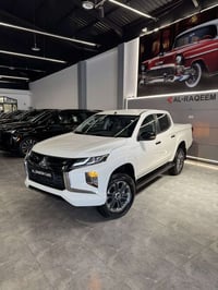 ميتسوبيشي سبورتيرو • ديزل 2.4 • دفع رباعي