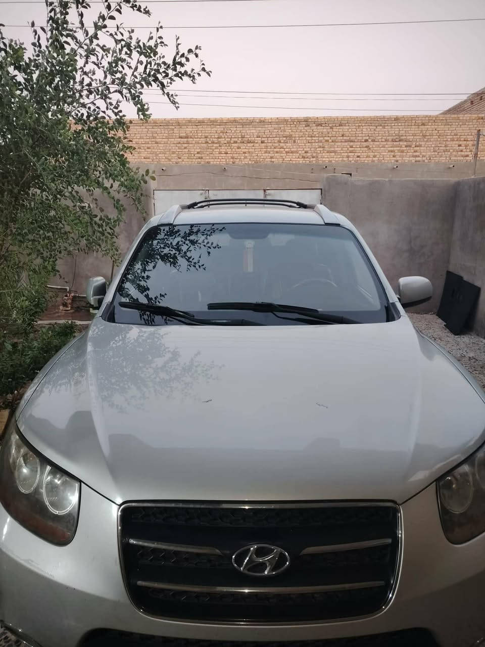 سلام عليكم ورحمة الله وبركاته سنتافيه 10 كاز مكصوص جنطه واذ اكو مراوس سياره ناصيه حاويه عادي
سياره خير من الله ***********
