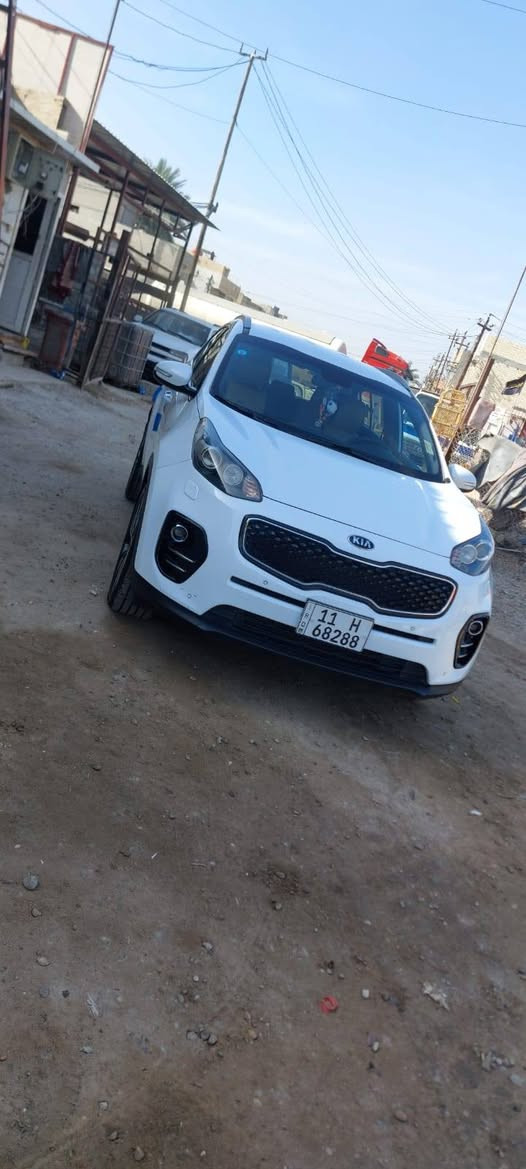 سلام عليكم كيا سبورتج للبيع ٢٠١٩ مكفولة كفالة عامة من صبغ وبارد وتبديل حتة الدعاميات مكفولات السيارة جديدة جدن ماشية ٣٢ حقيقي علة الفحص تخم تاير باتري جديد السيارة ما ماعوب بيهة حتة الصدر مال شركة سيارة كلهة علة وضع الشركة هاتف ***********
