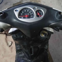 سكنس نثيه للبيع شغاله سلف وهندر مابيها نقص شغل وطلع ترايها حلو مكينه ب...