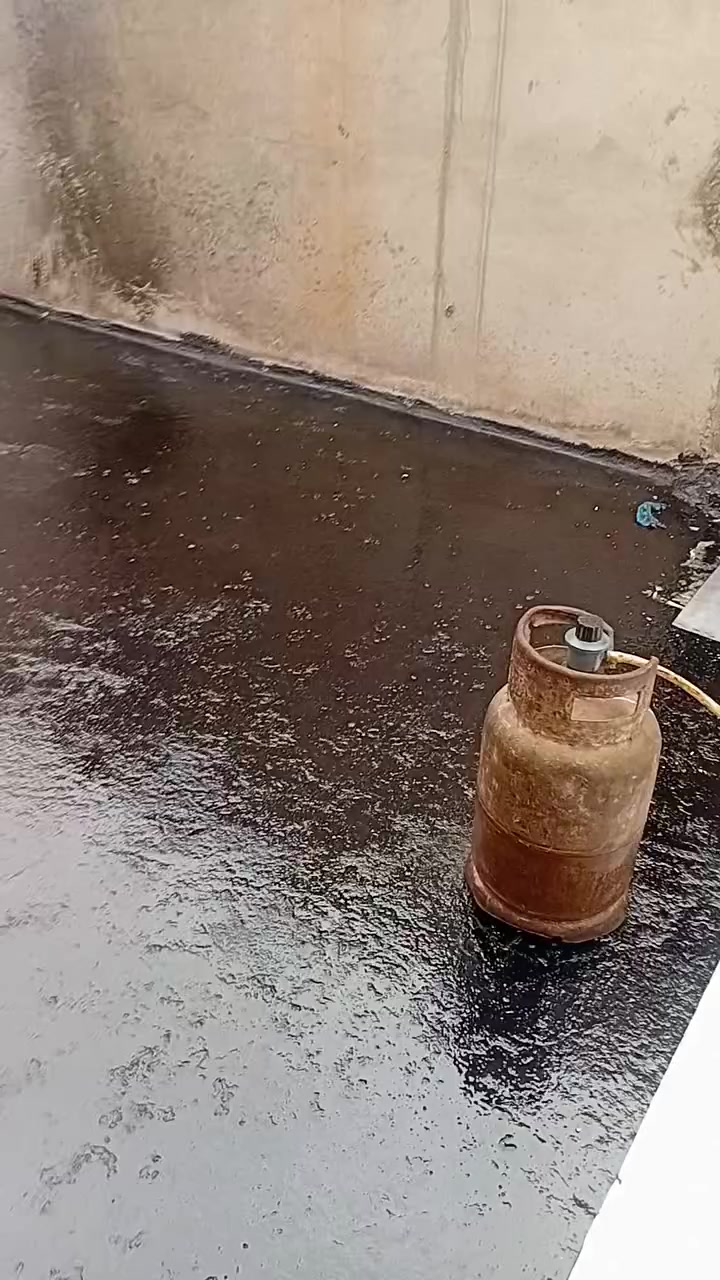 لتغليف السطوح بماده الايزوكام 
*********** مهند ابو ساجد
