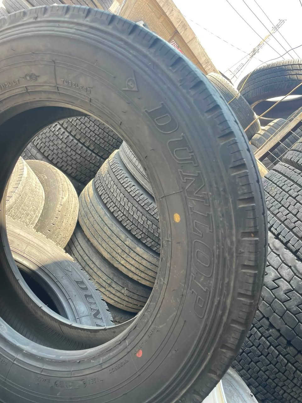 تاير كوستر جوبلس 17:5 ناصي مال حاوية  درجة اولى نظيف مكفول ضمان اسعار مناسبة لفترة محدودة مكاني مجمع مشن كرادة يوجد توصيل 🚚 
***********
