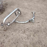 للبيع درع هايلوكس مكان بغداد أبو غريب سعر ١٠٠  07811833549