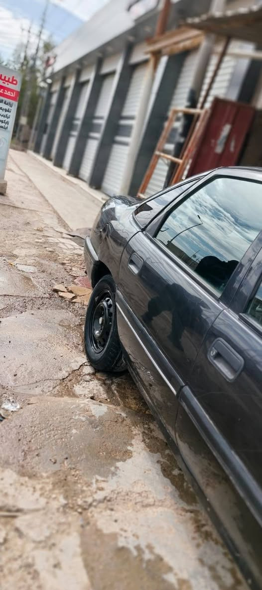 سلام عليكم اوبل فكتر موديل 92 سنويه ساقطه كهرباء شغاله تخم تاير مكينه 20وكير جديده سعر 18   مكان بابل *********** /  ***********
