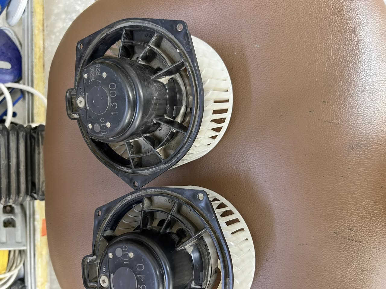 السلام عليكم للبيع  جامه مال نيسان عاليه صفحة السايق فانات هايسه الي بالتنته مكاني بغداد ***********
