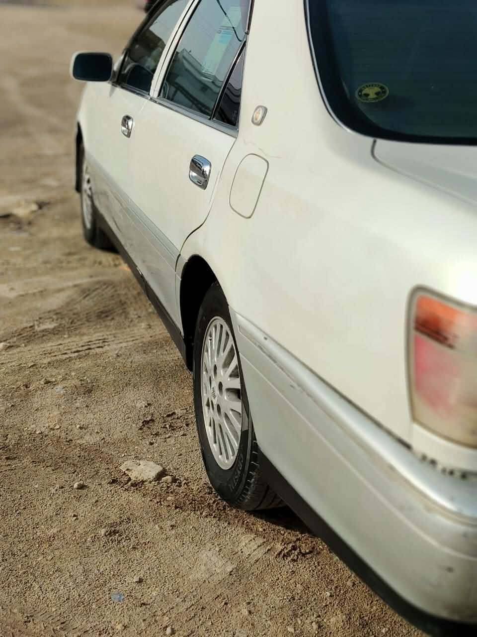 السلام عليكم ملكه للبيع موديل 2002متومه رقم بغداد سنويه 2027 تبريد ثلج تدفئه حداديه جاهزه تخم تواير 
السعر 31وبيها مجال 
***********
