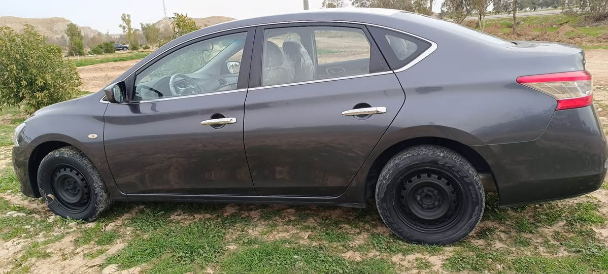 سلام عليكم اخوان  سيارة نيسان سنترا لل بيع فقط موديل ٢٠١٦خليجي  سيارة  نضيف كلش ماشية ٦٥ الف    كفالة عامة منل صبغ مكينة مرغوب حجم ١٨ مابية مصرف  داخل اصفر  تبريد مركزي سنوية جديد سعر ١٢٧ مجال بصيط رقم تلفون *********** كيفري, ديالى
