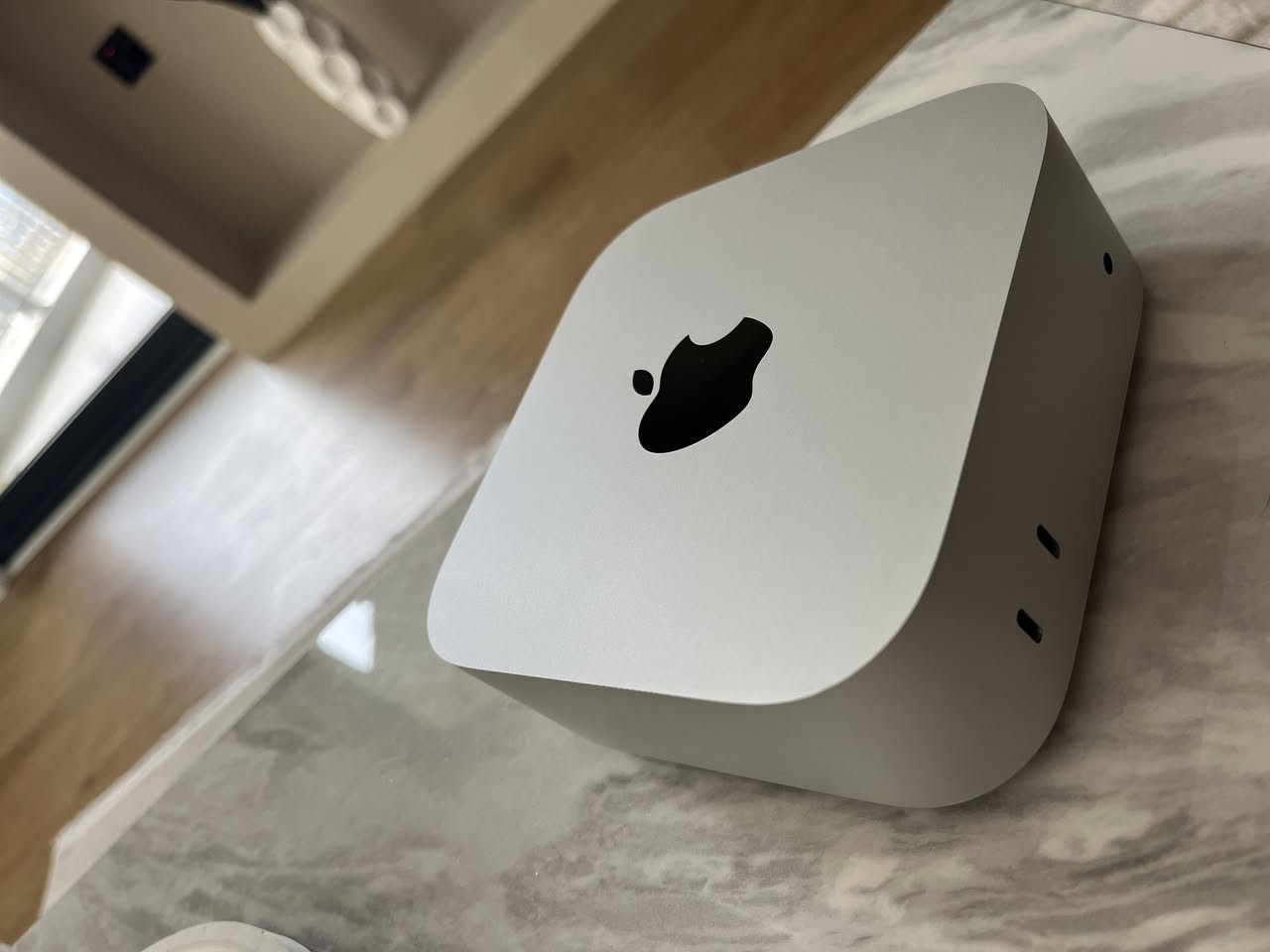 Mac Mini M4 chip

10-core CPU

10-core GPU

16GB unified memory

256GB SSD Storage   

السعر: 650 الف و مجال


**إذا كنت صاحب هذا الإعلان وتريد حذفه لأي سبب، رجاءا أرسل رسالة إلى الدعم الفني**