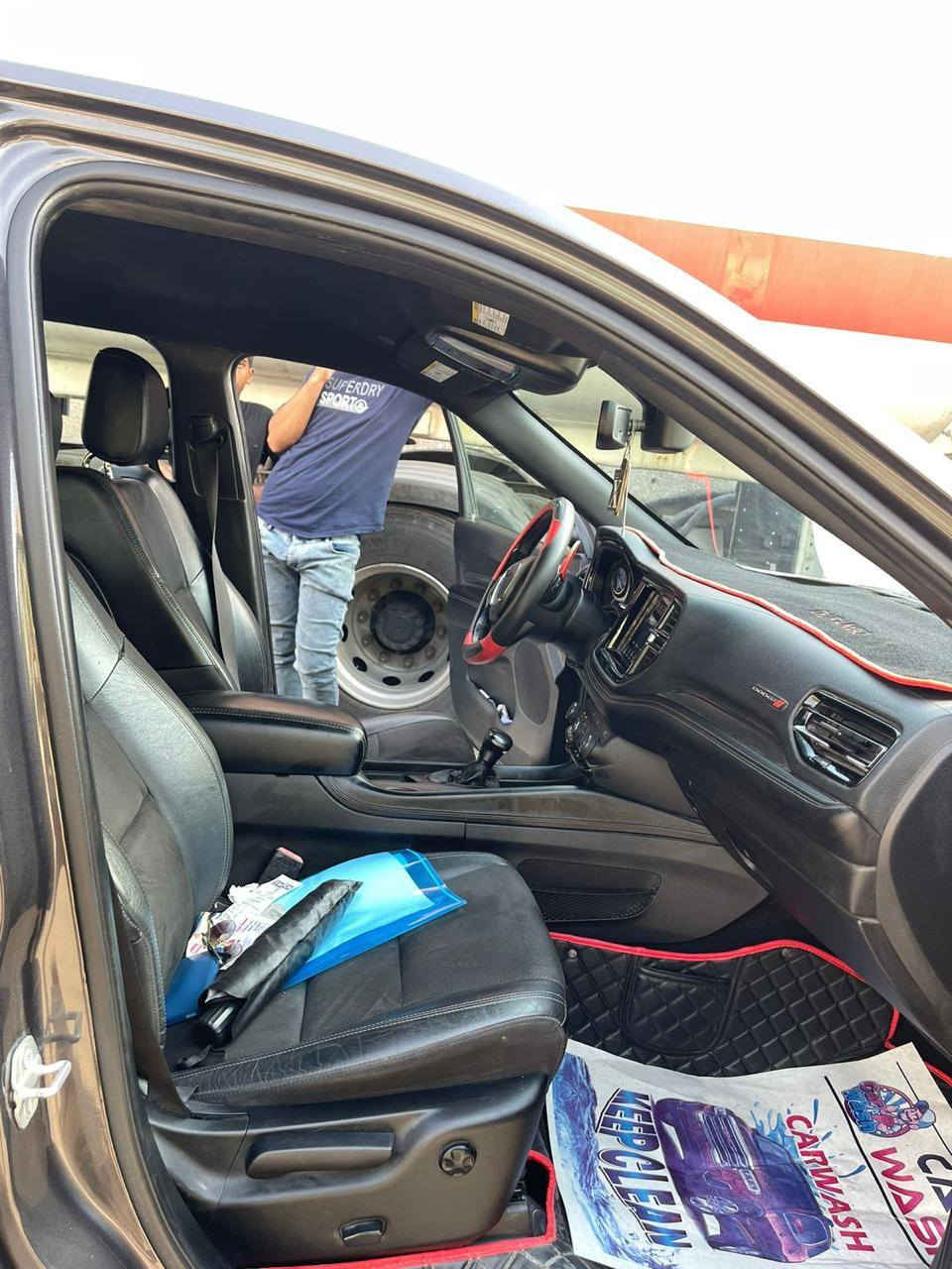 سلام عليكم دورنكو رقم بغداد موديل 21 وراد امريكي للبيع 
سياره خير من الله تحويل ثاني يوم بساتم 2014 محركه 3600 مكاني بغداد تقاطع دوريش السعر240الاتصال
***********
