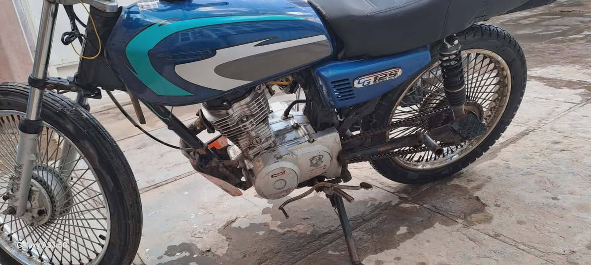 السلام عليكم شباب تايكر مديل 20 أوراق
مكاني الحله السياحي الحصين وهذه رقمي *********** السعر 250 وبيها مجال قليل
