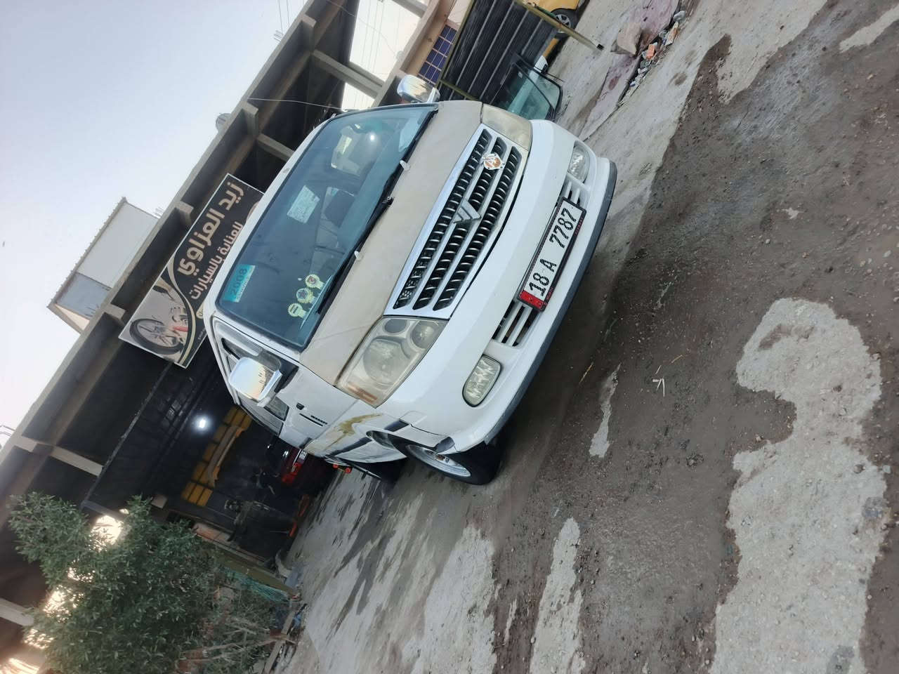 فتون للبيع موديل 2008 مصفره بسمنه رقم انكليزي كير محرك مكفولات حداديه جديده تخم تاير مكفوله منل ضربه سياره جاهزه من كلشي عنواني بابل المسيب السعر 58اوبيه مجال حك الجيه اخوان اني مكلف بلنشر التواصل اتصل عل الرقم ***********
