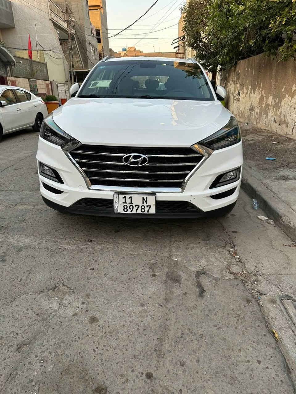 � للبيع | هيونداي توسان 2020 خليجي فل مواصفات 🔥🚘

✨ السيارة خليجي ومكفولة كفاله عامه  ✨

🔹 موديل 2020
🔹 خليجي
🔹 فل مواصفات عدا بانوراما
🔹 كفالة عامة عدا رصعتين بل قماره وشخط ب دعاميه 
🔹 محرك اقتصادي 2000 دوش 
🔹 كير أوتوماتيك
🔹 مقاعد كهربائية
🔹 شاشة كبيرة
🔹 كاميرا خلفية
🔹 حساسات أمامية وخلفية
🔹 دخول ذكي
🔹 مثبت سرعة
🔹 تحكم بالمقود
🔹 تحكم كهربائي بالمرايا
🔹 تكييف أوتوماتيك
🔹 جنوط ألمنيوم
🔹 إضاءة LED
🔹 أنظمة أمان كاملة

✅ السيارة نظيفة جداً
✅ جاهزة للفحص في أي مكان يختاره المشتري

📍 الموقع:  بغداد الكاظميه 
📞 للاستفسار: ***********
