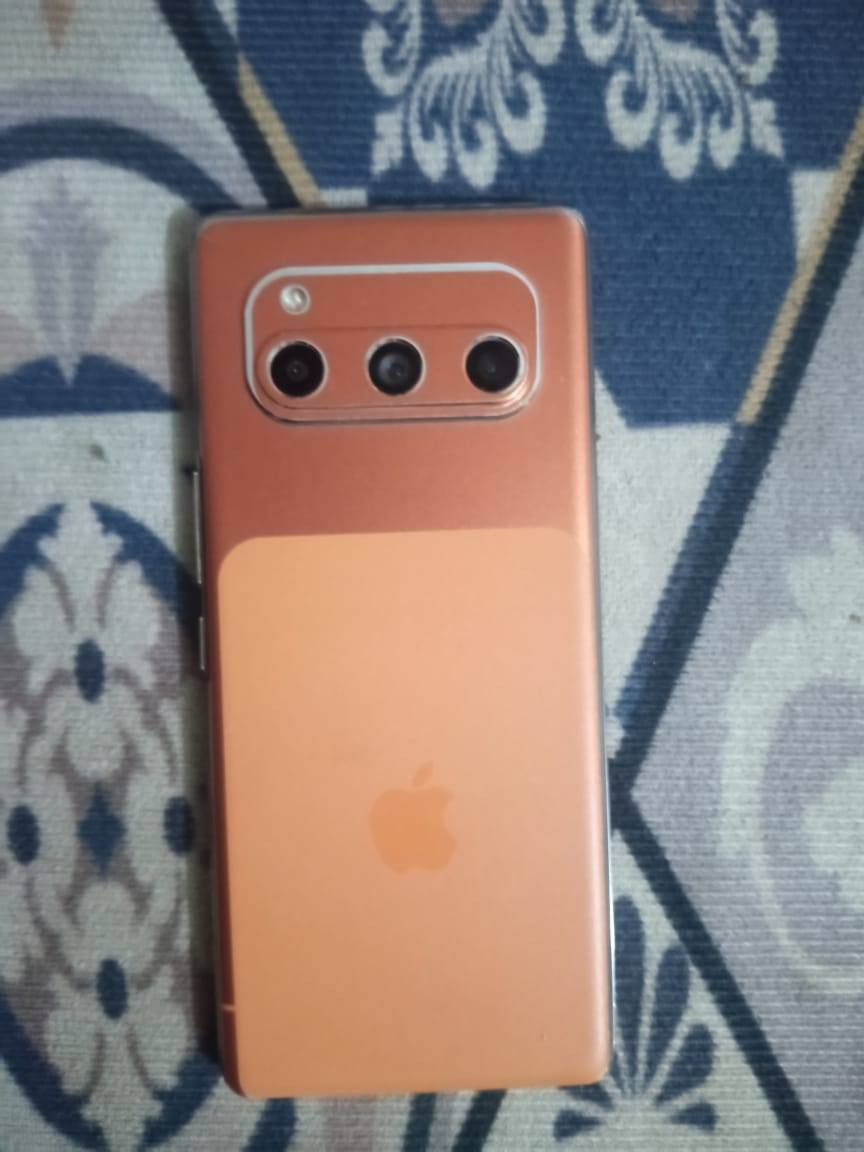 السلام عليكم نوع تلفون ايراني كل شيء شغال مثل ما موضح بالصور سعر 175 مكانه بغداد حي النصر رقم الهاتف ***********
