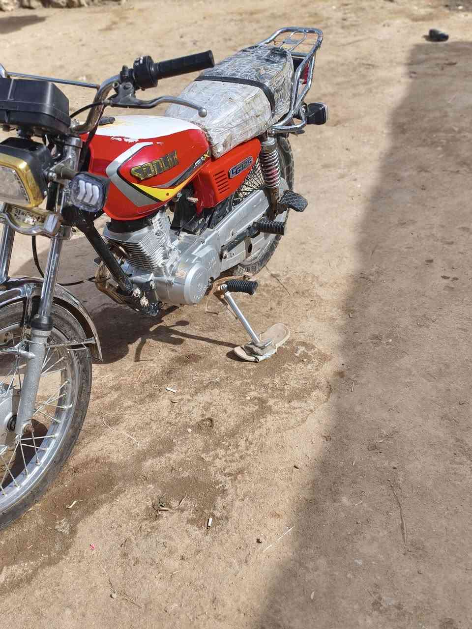 سلام عليكم دراجه تايكر 22 البيع السعر خاص


**إذا كنت صاحب هذا الإعلان وتريد حذفه لأي سبب، رجاءا أرسل رسالة إلى الدعم الفني**