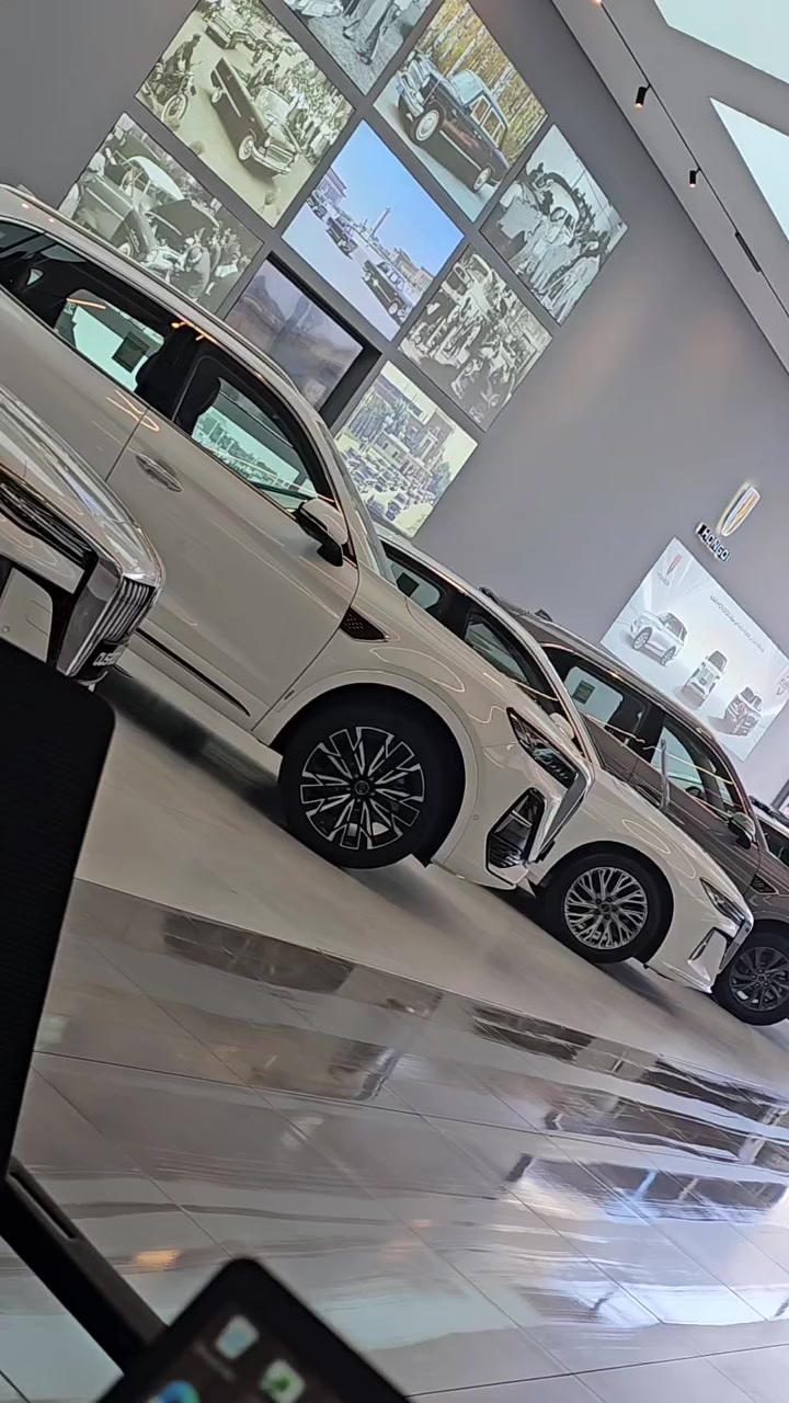 من شركة المسار التوكيل العالمي لوكاله هونشي الى العراق فرع البصرة
نقدم الكم احدث السيارات من حيث الفخامه والرقي 
من حيث الامان في طرق الخارجيه 
بـ احدث التقنيات و المواصفات من حيث الامكانيه 
و الرفاهيه التي تتمتلكهاا السيارات 
نقدم الكم سيارات هونشي 
للاستفسار تواصلي معي 
***********
العراق فرع البصرة شارع الوفود قرب تقاطع القبلة
