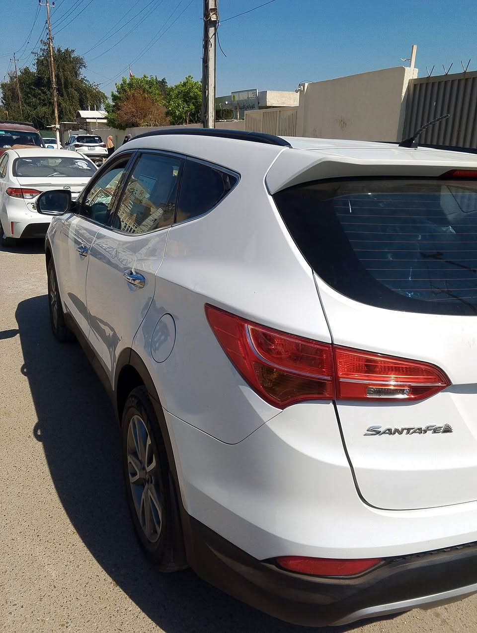 السلام عليكم موديل 2015 خليجيه مكفوله كفاله عامه رقم بغداد مكان السياره البياع رقم  *********** محرك 2400  سبعه راكب
