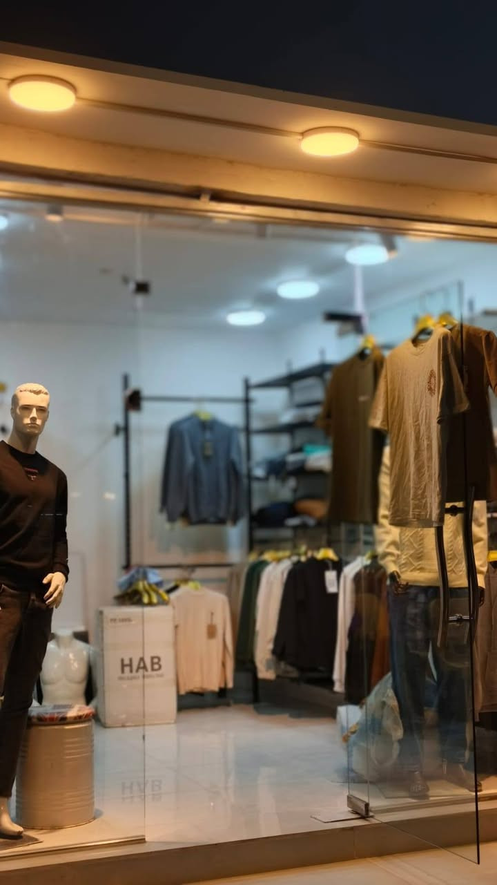 #يالله_على_بركة_الله
افتتاح فرعنا بالموقع الجديد
#ازياء_هِندام_للالبسة_الرجالية
شارع النجمة_مجاور مثلجات الساقي 
تنزيلات على كل القطع داخل المحل 
#الصيفي_القطعة_على_5,000
#الشتوي_القطعة_على_10,000
قميص لنن ب 8,000
الاحذية ب 10,000
القميص الكاروهات ب10,000
هاينك ب10,000 
بدييات ردن ب 10,000
قمصلة نفخ 15,000
بنطرون كصة عدله ب10,000
بنطرون قماش كوري ب10,000
بنطرون عادي ب 5,000
بجامه ب5,000
بجامة 110 ب 10,000
بنطرون بوي القطعة ب15,000 قطعتين ب  25,000
للاستفسار مراسلتنا او الاتصال:
***********
***********

#شرفونا_اهلا_وسهلا
#سابقا_ازياء_صافي
