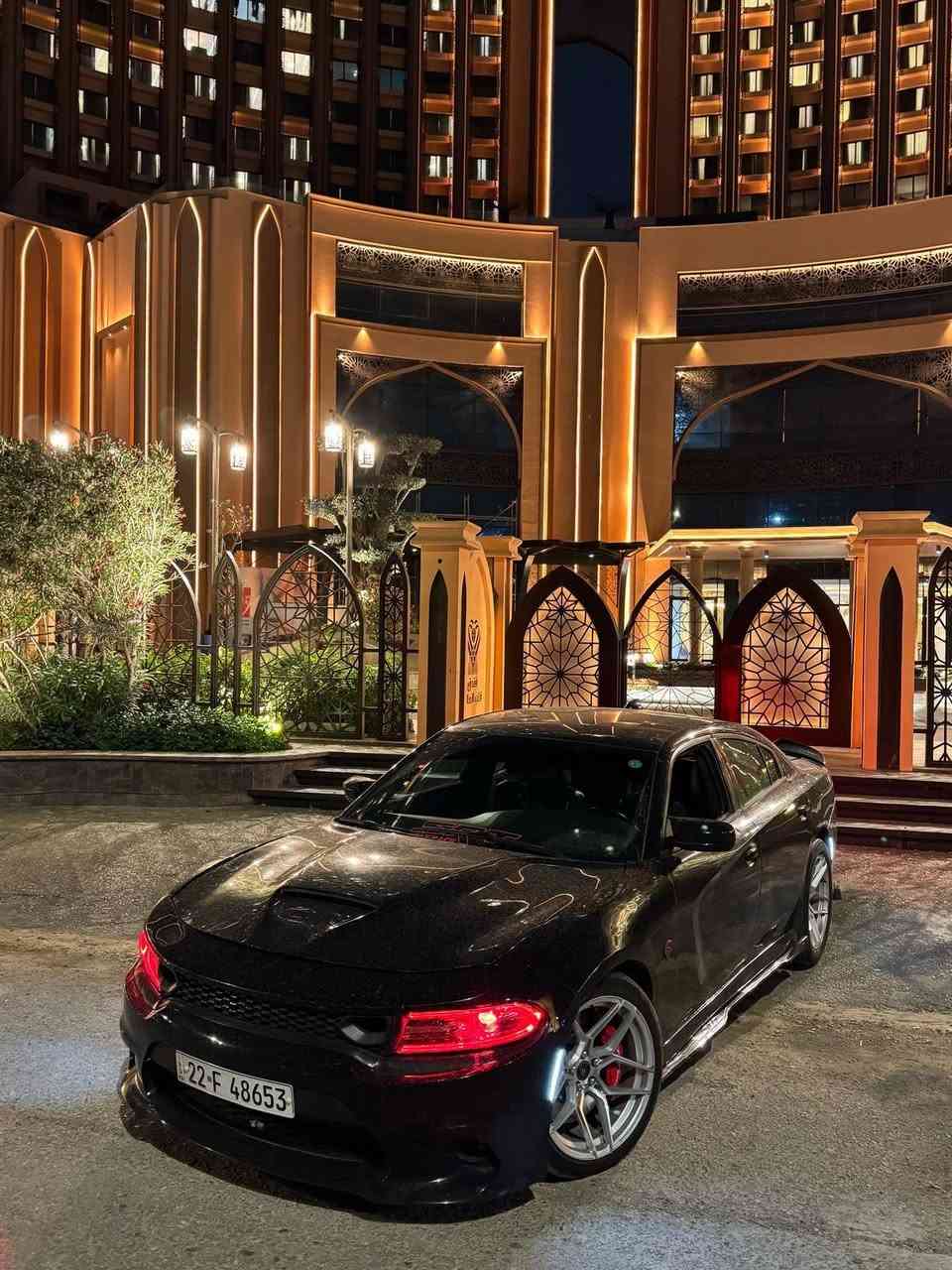 charger RT 5.7 
السيارة مديل 2016 
فول مواصفات للاخير 
بصمة 
تشغيل عن بعد 
شاشا كبيرة 
سوبر تراك باك 
الكراسي تدفئة تبريد 
هيتر ستيرن 
الكراسي خزن ميموري  
الكراسي الخلفية تدفئة 
نقاط عميات 
حساسات خلفي امامي 
السيارة بعد كلش هواي مواصفات بيهة 
السيارة بيهة دبات اصلية 
السيارة كلشي بيهة جديد 
السيارة مبولشة وجاهزة للاخير 
الصدر والميزانية جديدة 
كير مكينة جدد 
المكينة مبدلة جديدة زيرو 
السيارة حادث بنيد 
والسيارة مصبوغة حزام حزام حزام 
وسونرهة موجود بدون شاصي ولغد 
السعر 157 بيهة مجال حك الجية فقط 
مااكطع سعر على التلفون 
مكاني بغداد الغزالية او الجادرية 
***********
