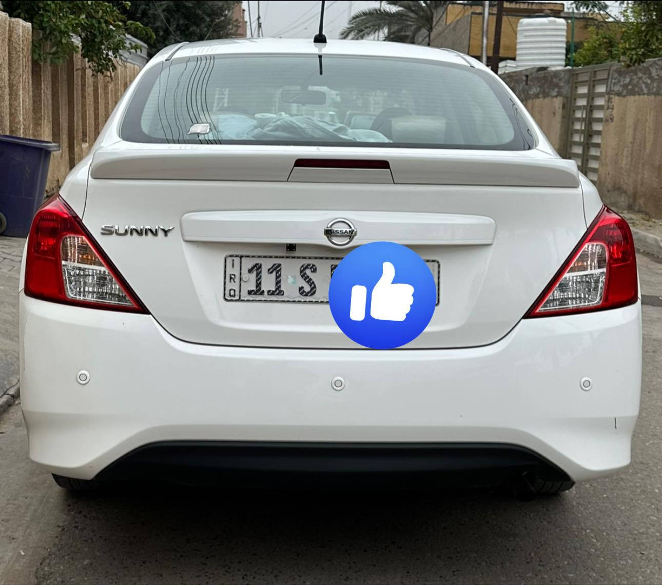 السلام عليكم سني ٢٣رقم انكليزي تحويل ثاني يوم
اربع جام كهربائي بصمه بصمه ابواب مري شفط حساسات دشبول حديث سيارت نضيفه مرتبه ماشيه ٧٣ سعر 

*********** (١٢٥$)
