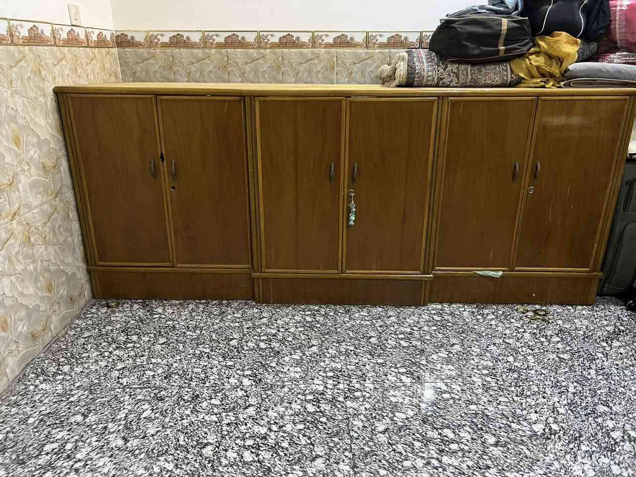 للبيع بوفيه  السعر خاص مستعجل على بيعتهه


**إذا كنت صاحب هذا الإعلان وتريد حذفه لأي سبب، رجاءا أرسل رسالة إلى الدعم الفني**