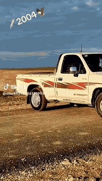 إسلام عليكم بيكم هايلوكس ٢٠٠٤ وضع شركه حار بارد بور بل صبغ محرك كير اكسن كله شرط بيكم وضع شركه جديد السعر ١٤٥بيه مجال شي قليل ال موشاري لا يتصل ***********
