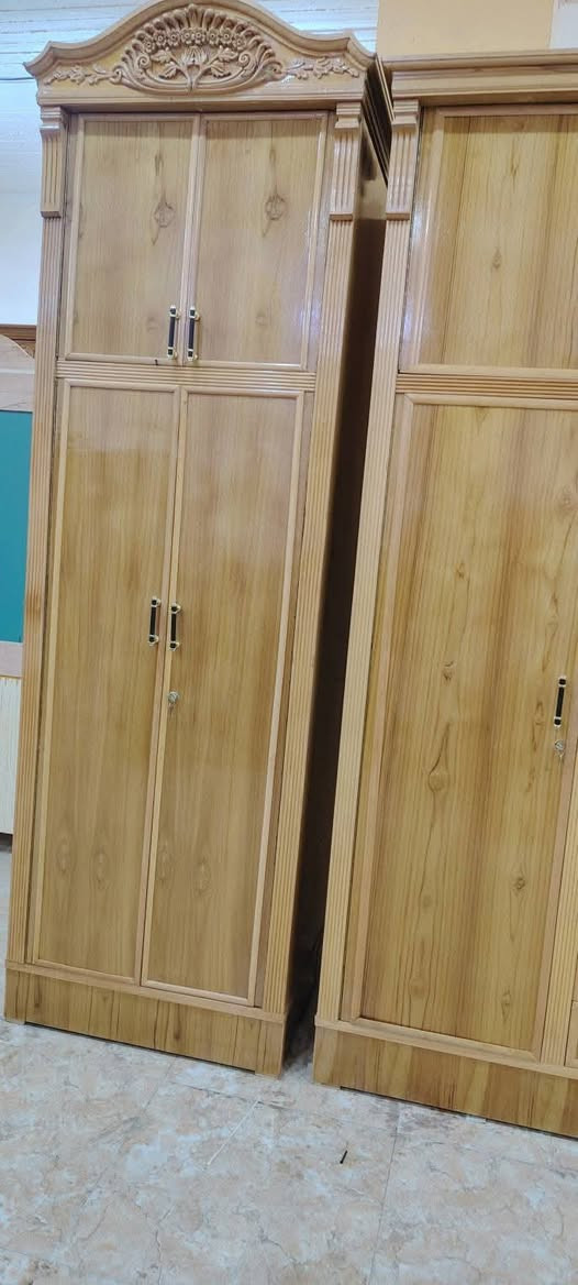 السلام عليكم غرفه مستخدمه نظيفه عنوان واسط العزيزيه شارع التربيه يوجد واتساب حنوش مدينه شركه الاعراس للاثاث العراقي *********** مقابيل التربيه
