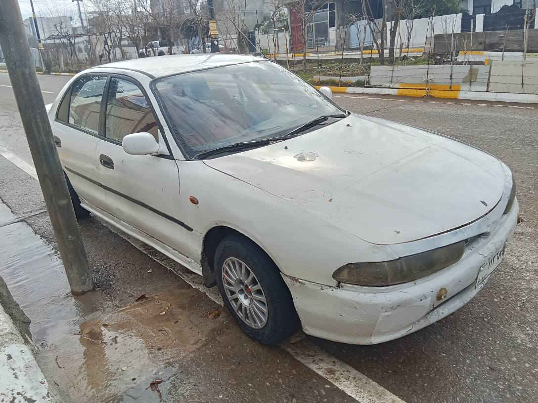 بەناوی خوای گەورە
لانسەر مسەربۆشی مۆدیل 1996  گێڕومەکینەی لانسەری 2006 لەسەرە مەکینەوگێڕی پاکە کارەباییو گەرمی مەزبوتە سەنەویەکی لەگەڵە بەهەدیە نرخی 15 گەڵا  گۆڕینەوەیش ئەکەم *********** حلبجة, السليمانية
