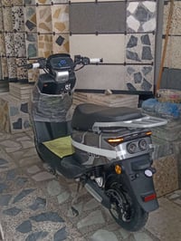 318 للبيع شرط بطاريات 6 مسطره انطيك شرط وضمان بس طخه خفيفه ما تبين بل ...