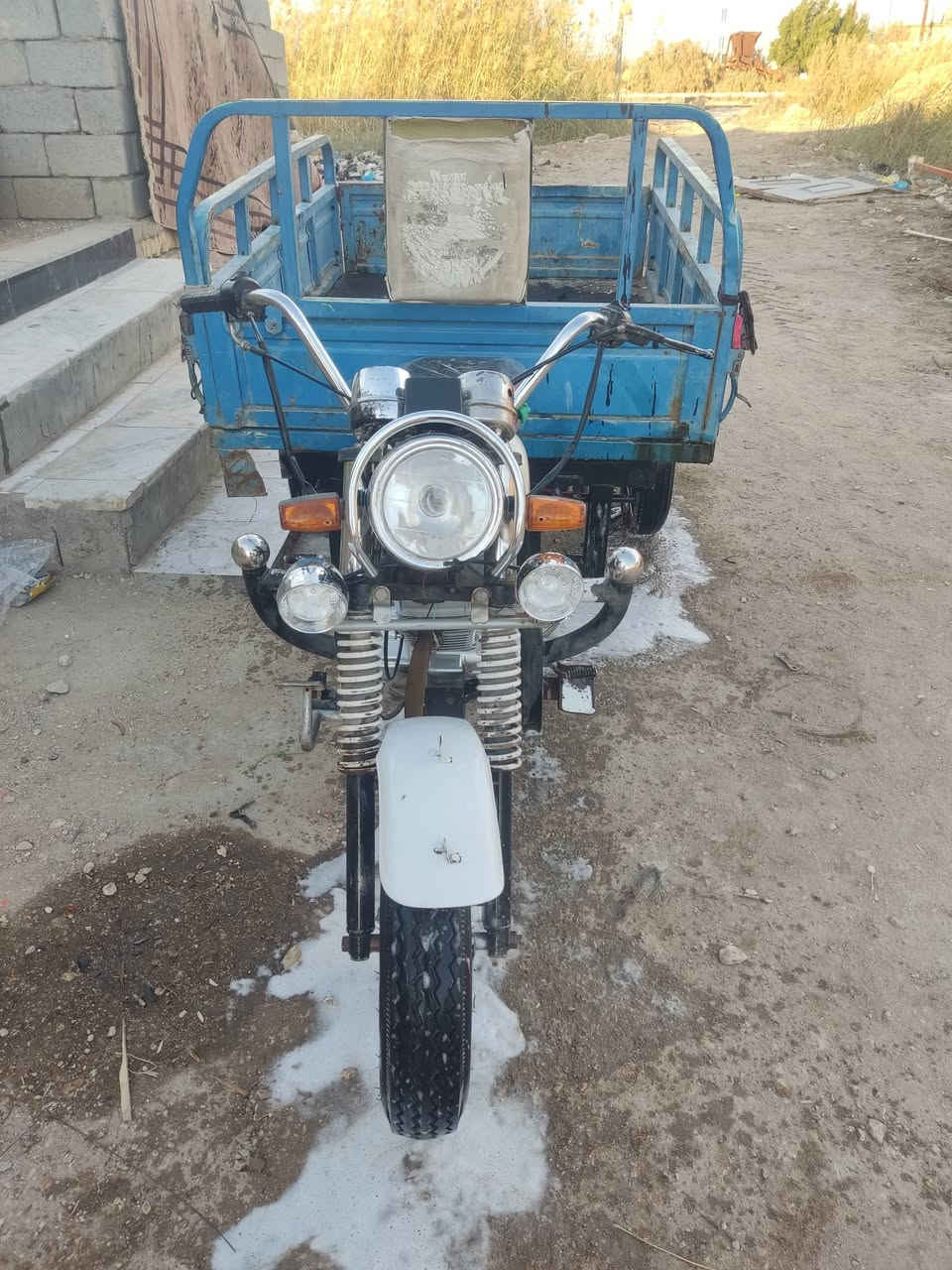 سلام عليكم من رخصت صاحب الكروب ستوته البيع مكينه توني شاد كير بوكس توني شاد كسن توني شاد تواير جدد كهربايتهه شارقه ستوته ربع ما ذب عليهه مال جناي السعر مليون ٢٥٠بيهه مجال هاذه رقم تلفوني***********
