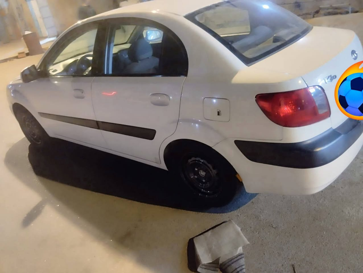 سلام عليكم كيا ريو موديل 2008 سياره كفاله بيه صبغ جوه تريشه صفحه العبري كد شبر بيه 4 رصعات بلقماره اثر سيبايه او سله والباقي شوف العين كير  مكينه 1600 تبريد شغال كهربائيات شغاله  السعر 70 وبيه مجال مكاني بصره رقم بصره جديد سنويه تنتهي 2027 شهر 5 راعيه يريد تحويل ما تحول لا تخابرني رقمي *********** مكلف بلنشر لا تراسل وتكلي شبيه ما بيه خابر راعيه وتئكد افضل
