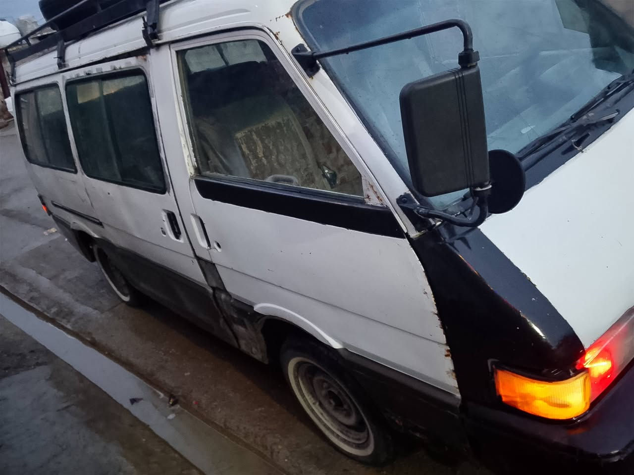 سلام عليكم
كيا بستا البيع  الموديل 1992
كير محرك اكسن  كهربائيات تايرات غرفه كولهن خير من الله  جاهزه ما عوزها شي
الرقم ديالئ الماني / سنويه عضم عاج ساقطه ب2025
(الــسعر 20 وبيها مجال حك الجيه)
رقم راعي السياره (***********)
مكلف بنشر رجائن لحد يدخل خاص
