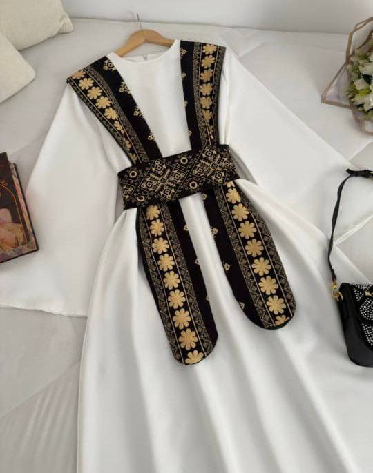 فستان ❤‍🩹
السعر 23 الف فقط 
خامة هوريم دابل تركي
38-40-42-44-46-48


**إذا كنت صاحب هذا الإعلان وتريد حذفه لأي سبب، رجاءا أرسل رسالة إلى الدعم الفني**