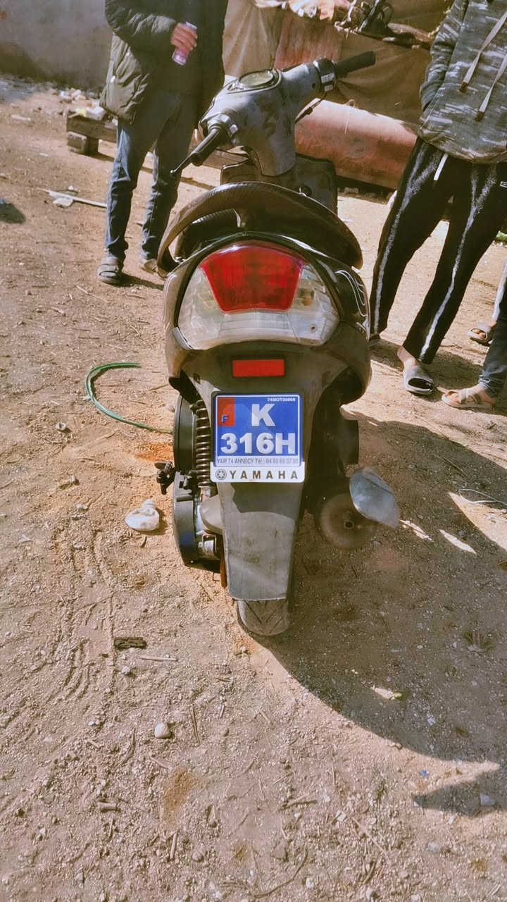 سلام عليكم دراجه لبيع

ماكس عدله لبيع دراجه مال حاويه 
ما صالها اهواي من طالعه تجي وشوف صالها طالعه 3 اشهر من حاويه دراجه كلها بلاديه ما ملعوب بيها دراجه ما مفتوحه وين ما تريد تفحص افحص معدلها 110 دراجه لا تنقيص ولا تبخير ولا نضوح شوف بعينك دراجه كلها مولحة دراجه جديده بمعنا كلهة دراجه مختمه 
كشن رياضي سبايدر رياضي كارربون فايبر اشاير شغالات كلها شغاله سلف هندر دراجه نكره سلف بكل وقت 

عنواني: شارع مطار قرب بانزين خانة ريبال 
رقم: ***********
سعر: 750 وبيها مجال 
موجود خاص
