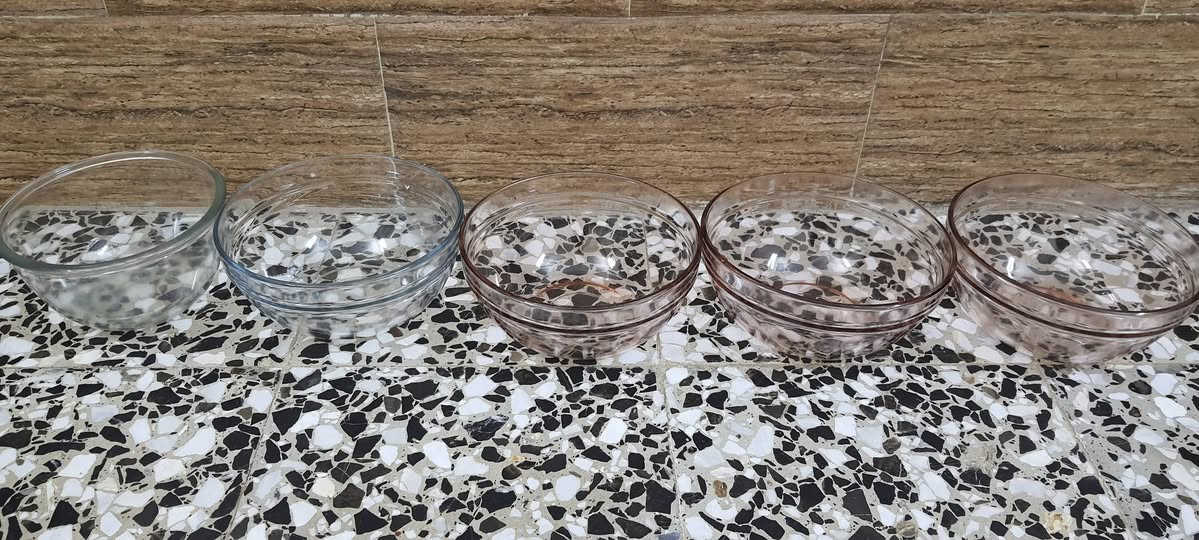غراض مطعم للبيع قيم واخذ بما يرضي الله العنوان بغداد الغزالية ***********
