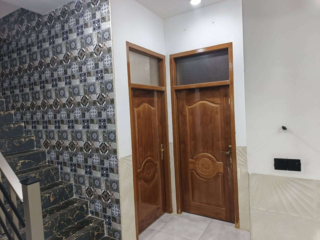 سلام عليكم، بيت للبيع مساحته 160 كوت حي الخضراء، بناء ب2025 الاستفسار ع هذا الرقم ***********
