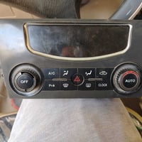 قطع غيار • جيلي • بابل