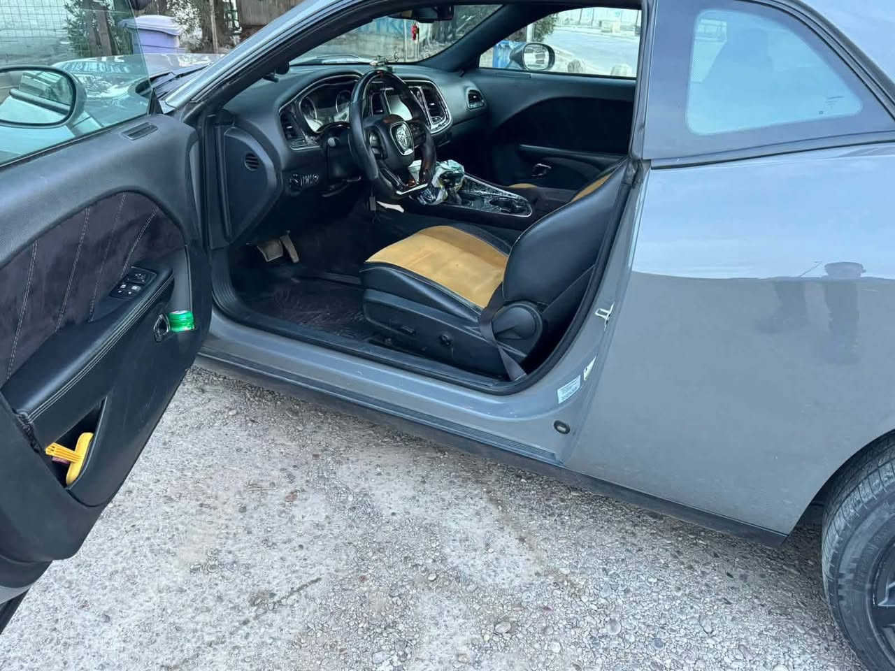 سلام عليكم جارنجر بيع ومراوس موديل2017امريكي حادثه  بنيد وجاملغ وبدون ذواخل وبيه جاملا خلفي صبغ بل عراق مكينه 3600 فول واحد ع واحد مكينه كير تبريد حداديه كله جديد مكاني بابل لسعر 143وبيه مجال 
***********
