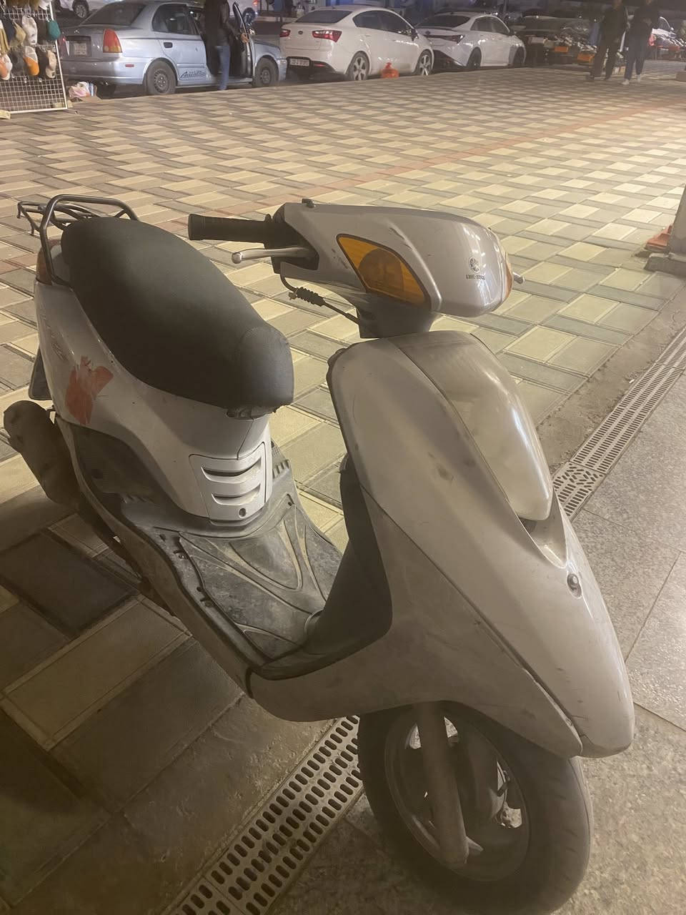 مراوس ب gtr
ياماها بريز

مكينه مكفوله 

كهربائيات شغاله 

نكره سلف 

الباقي كله شغال

رون السرعه و رون البانزين

بس شويه كفرات تعبانه
مكاني بغداد


**إذا كنت صاحب هذا الإعلان وتريد حذفه لأي سبب، رجاءا أرسل رسالة إلى الدعم الفني**