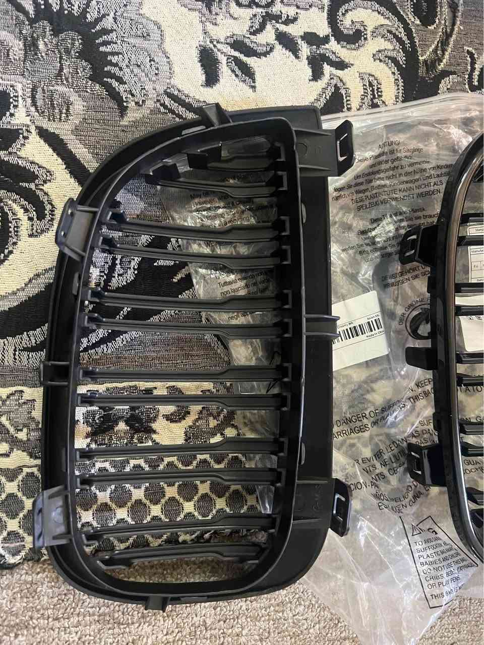 سڵەو هاورەێیەن چەمبەری BMW سەقەر بۆ فرۆشتن سفرە بەکار نەهاتوە ئەشیای خۆی هەموو لەگەڵە ژ.م *********** أربيل, العراق
