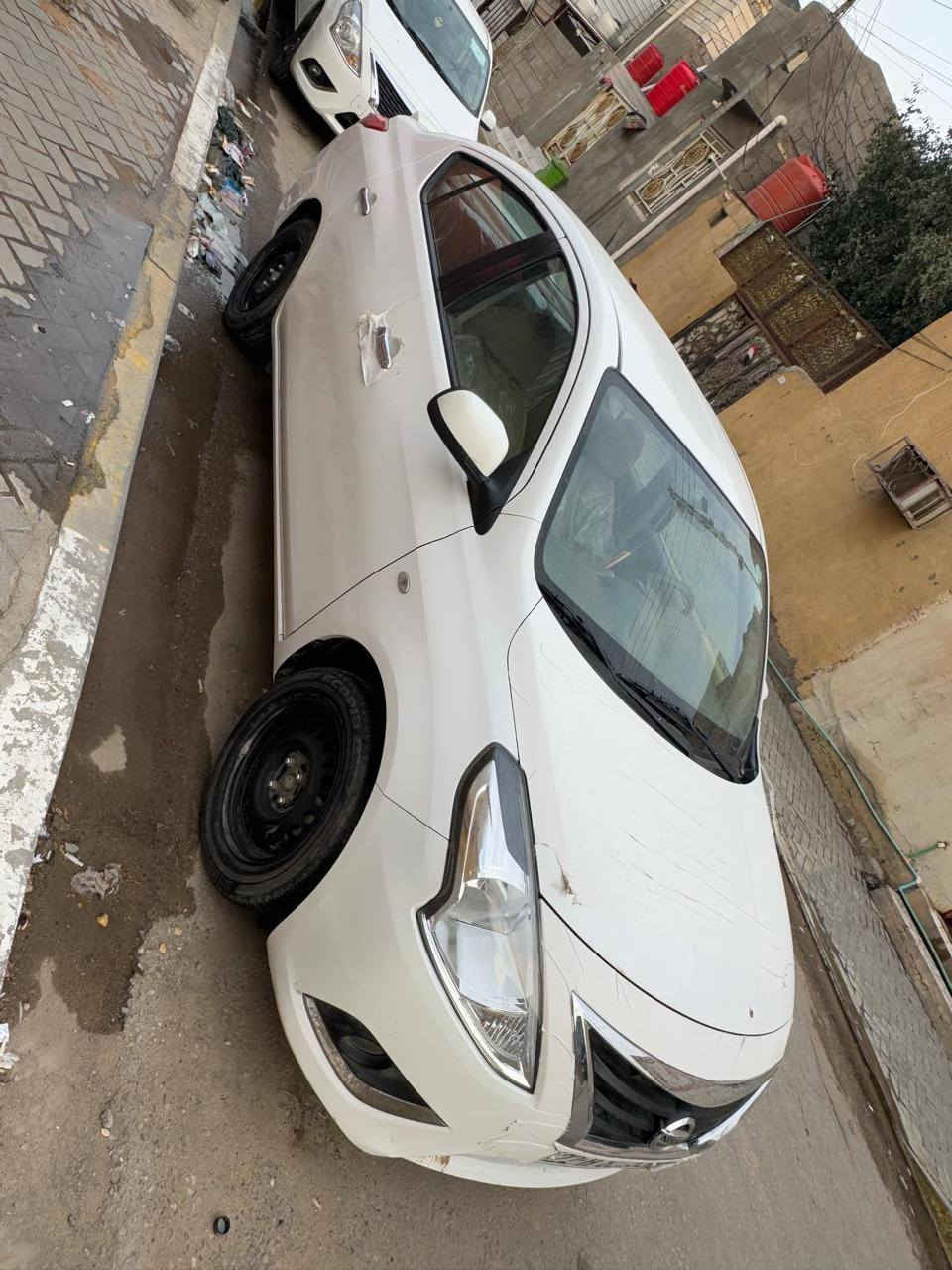 سلام عليكم للبيع  سني هندي  موديل 24 سياره كفاله  ماشيه 45 الف  السعر 128 وبيها مجال العنوان البصره القبله *********** بي واتساب  واذا مراوس باقل موديل البصرة, العراق
