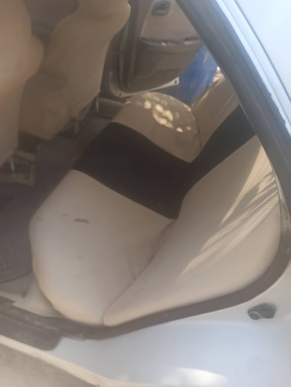 سلام عليكم سياره مارك لبيع ميوديل ٩٣
سياره مكينه وكير وحداديه وتخم تاير كهربيات شغاله سياره بسمي 
سياره جاهزسعر ٥٧ تبريد يشتغل بس ضعيف مكاني نجف الحريه 
0780143478تصال واتساب 
سياره كفاله من الكص


**إذا كنت صاحب هذا الإعلان وتريد حذفه لأي سبب، رجاءا أرسل رسالة إلى الدعم الفني**