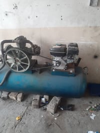 كومبريسر هواء للبيع الرقم 07704506259